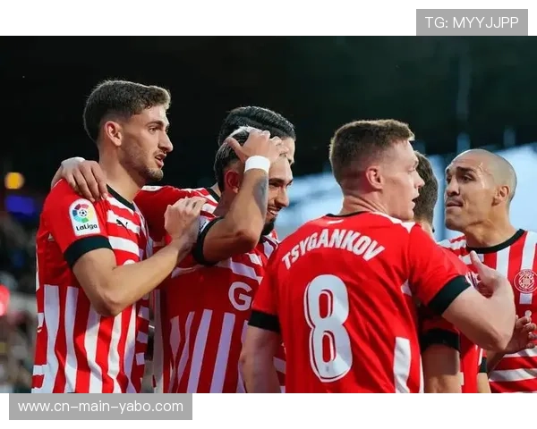 塞维利亚vs赫罗纳西甲战延期至周日，因恶劣天气影响